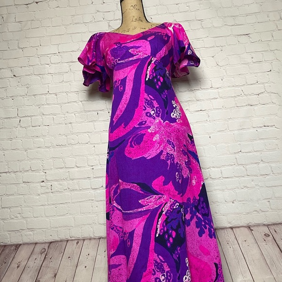 Vintage 60s Hawaiian Dress - Picture 4 of 9